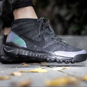 Nike Flyknit Chukka Defender (limited edition)